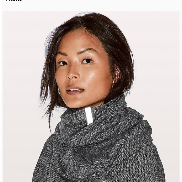 〰️ LULULEMON  VINYASA RULU  〰️ - Picture 7 of 8